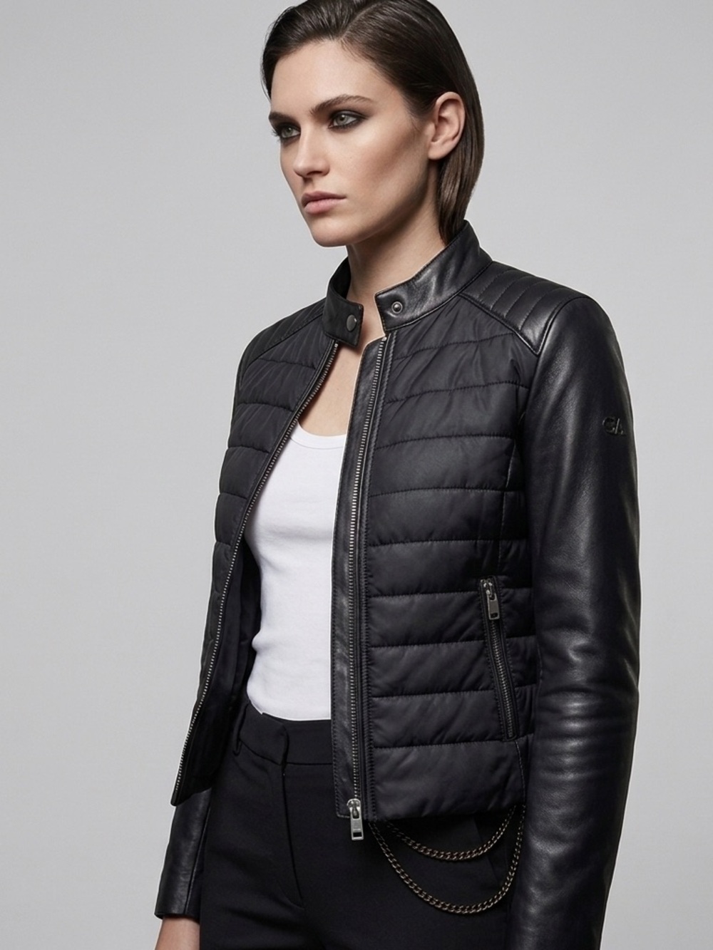 ❤️ Emporio Armani Women’s Black Leather Quilted Moto Jacket Small